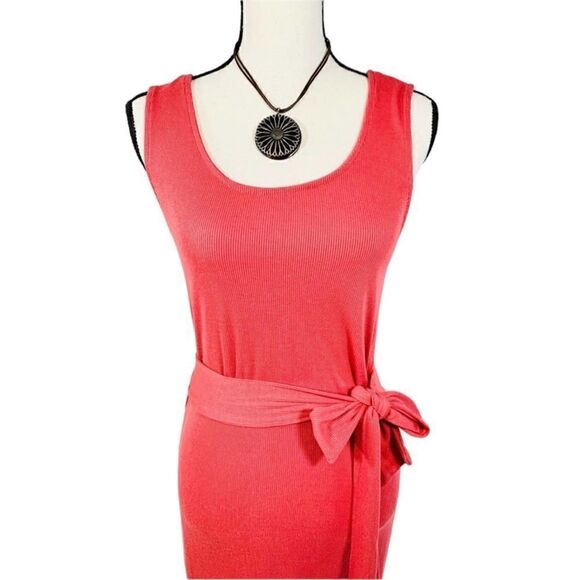 Derek Heart Side Tie Maxi Dress - Picture 2 of 9